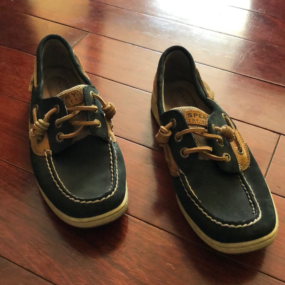 ❗️ SOLD ❗️• { Sperry } • Top-Sider Ivyfish - Picture 2 of 5
